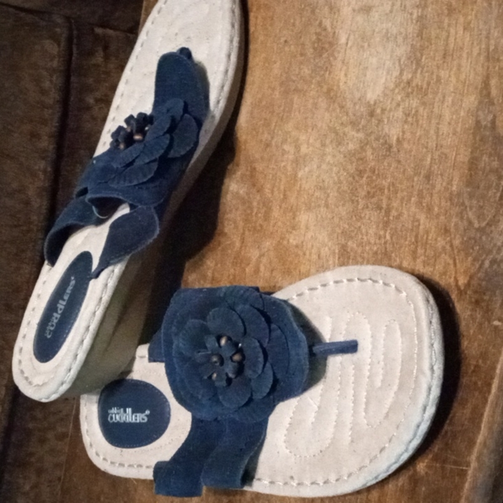 Cobbie Cuddlers Regina Blue Flower Sandals Wedges Leather Size 10 W